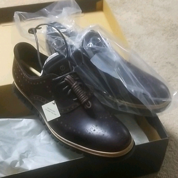 Cole Haan zeroground wingtip (waterproof) - Picture 1 of 7